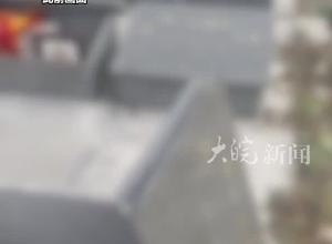 江苏如东县一公墓多个墓盖被掀开，当地回应：系精神病患者所为，目前已恢复原状