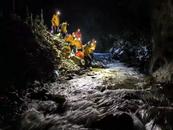 大理蒼山一登山客失聯(lián)9天8夜后獲救，政府相關(guān)人士感嘆“創(chuàng)紀(jì)錄了”