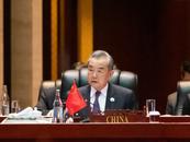 王毅嚴厲駁斥個別國家，“尤其是美國”
