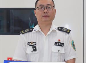 “救命神器”AED到底怎么使用？
急救专家手把手教你！
