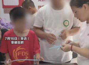 幸福小院的手工花开出希望之花 
帮“星星的孩子”融入社会