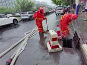 降雨來襲 合肥城管出動1.5萬余人在崗防汛