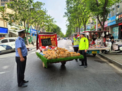 整治馬路市場，守護城市“動脈”暢通