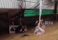 3名男子洪水中托舉孕婦3個多小時，其中一人看到救援人員第一句話：先救我老婆