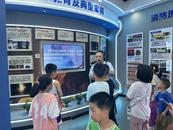 宜秀區大橋街道葉祠社區開展“培養科學興趣 照亮科技之路”活動