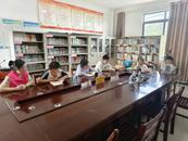 宜秀區白澤湖鄉先鋒村：農家書屋成為孩子們的“暑期樂園”