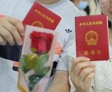 七夕逢周末，池州各地結婚登記“不打烊”