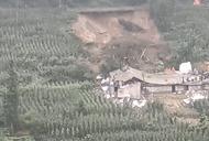 云南威信縣暴雨后山體突然滑坡，一房屋垮塌三人不幸遇難