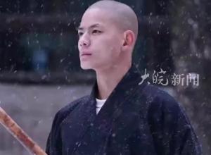 北京时间2024年8月7日 所乘网约车发生追尾事故 不幸去世 年仅21岁 