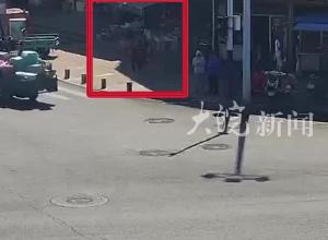 安徽肥东107岁老人外出购物时迷路 警民暖心救助 安全送回家