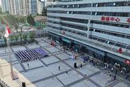 六安市人民醫院舉辦建院75周年升旗暨新職工集體宣誓活動