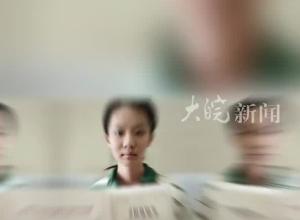 烈士邱建军女儿收到大学录取通知书  “ 我的录取通知书到了 您看到了吗？”
她希望将来继承父亲的遗志成为一名人民警察