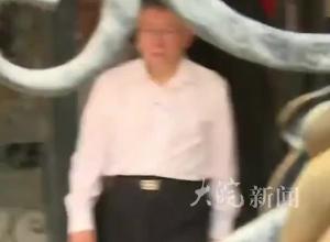 台当局检廉单位 突击搜查柯文哲住所 柯文哲将被带回侦讯