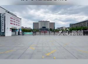 大皖·阳光助学直通车开进金寨一中 听学子讲述励志故事