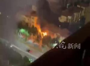 宿迁一小区商铺发生火灾，致6人死亡