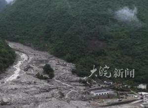 航拍四川康定山洪泥石流，已致2人遇难 12人失联
