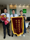 不是親人勝似親人，鏈家經紀人施援手挽回老人生命