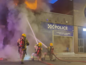 英國騷亂持續！數千人與警察沖突，首相緊急發聲