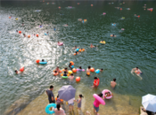 巢湖：水上消暑 樂享清涼