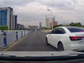司機超車后突然急剎車    阜陽交警：處罰