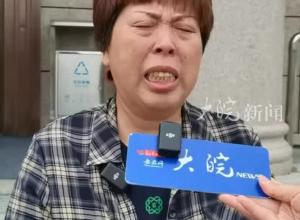 生父与情人虐待3岁女儿致死 外婆：孩子生前不让吃饭、睡觉，打骂、用皮带抽打