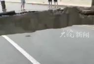 葫蘆島市鋼屯鎮(zhèn)一橋梁受暴雨影響坍塌 