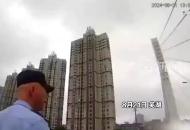 退休前最后一次出警 他在江水中救下了割腕青年