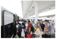 安慶火車站迎來返程客流高峰