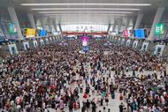 62天發送旅客近1.77億人次！長三角鐵路暑運收官   