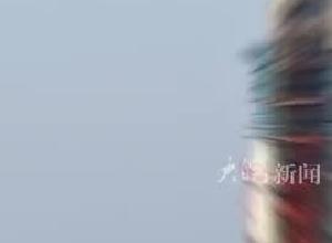 我国成功发射首颗可重复使用返回式技术试验卫星