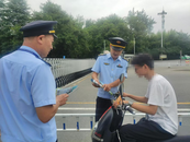 開學季 | 六安市交通執法二大隊全面開啟 “護學”模式