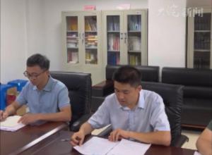 安徽省地震局深夜发布会 
肥东地震致部分房屋开裂受损 
无房屋倒塌和人员伤亡
