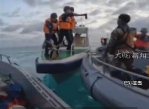 非法滞留仙宾礁近5个月 
菲海警船昨日撤离 中国海警局表态 
