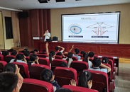 初中近視防控講座成功舉辦，助力學生視力健康
