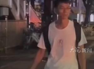 高考16次的唐尚珺
今日到华南师大报到 
“ 比较平静 期待大学生活” 