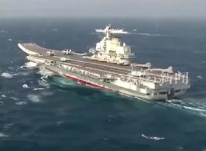 日本防卫省称辽宁舰进入日本冲绳地区，外交部回应