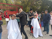 鼓樓街道大田拐社區(qū)開展“我們的節(jié)日?重陽”愛老敬老義診義剪志愿服務活動