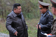 金正恩視察戰(zhàn)略導(dǎo)彈基地并表態(tài)