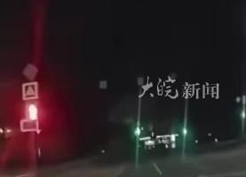 现场画面！俄军夜间空袭乌第二大城市哈尔科夫，全城多处断水断电
