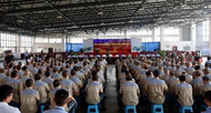不沉淪不放棄！刑滿釋放后的他入職世界五百強企業 曾在獄內創作40首歌曲