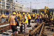 京沪铁路集中修 蚌埠站完成铁路道岔更换