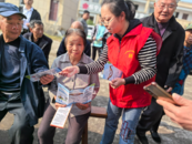 【網(wǎng)絡(luò)中國節(jié)?重陽】懷寧縣石鏡鄉(xiāng)：法援惠民生 關(guān)愛老年人