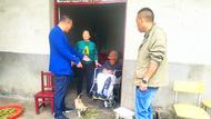 樅陽縣錢鋪鎮：“敬老月”慰問百歲老人