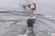 點贊！舒城男子縱身一躍救起落水女子