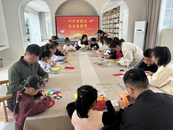 城南鎮陡步河社區開展“巧手迎國慶 濃濃愛國情”DIY手工活動