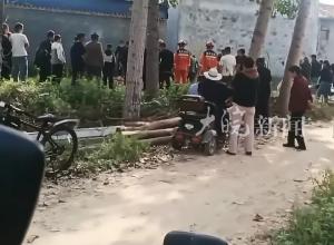 河南一女子上厕所时掉入茅坑 消防到场营救 当地:不幸溺亡
