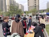 平橋鄉恒大社區開展醫保政策宣傳