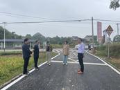 樅陽縣白柳鎮人大開展“四好農村路”建設民生工程調研活動