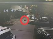 成都5歲女童在小區內遭轎車輾軋身亡 司機家屬最新發聲：不服全責，將起訴特斯拉