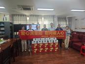 宜秀區大橋街道慶豐社區：愛心滿重陽 慰問暖人心